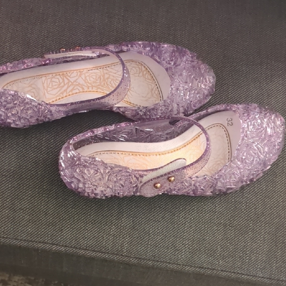 Amazon Kids Purple Princess Flats